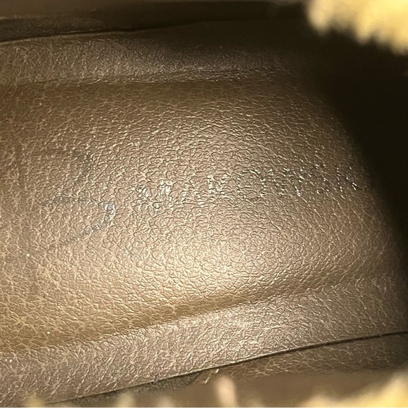 B MAKOWSKY Nellie Leather / Faux Fur Upper Wedge Booties size 6.5 - Picture 6 of 13